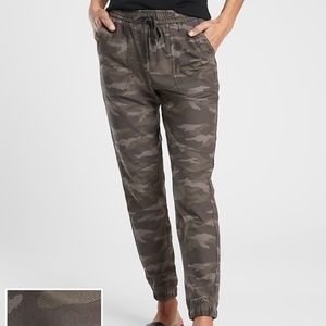 Athleta Black Olive Camo Farallon Jogger